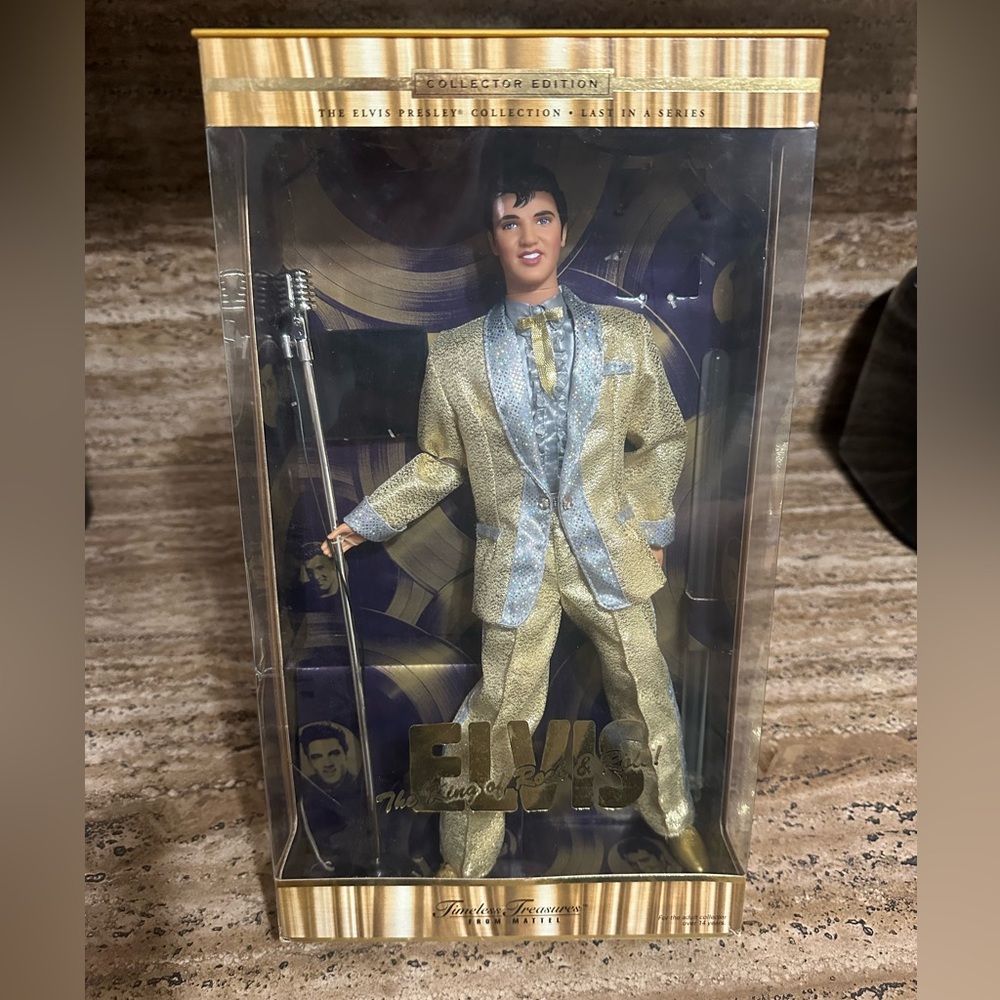 ELVIS The King of Rock & Roll
Mattel 53869